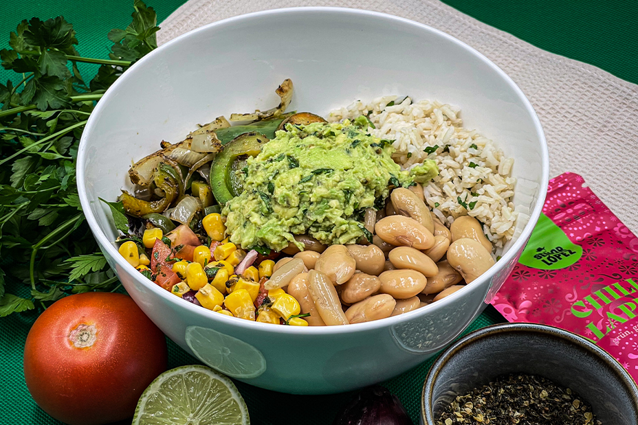 Vegane Burrito Bowl nach mexikanischer Art